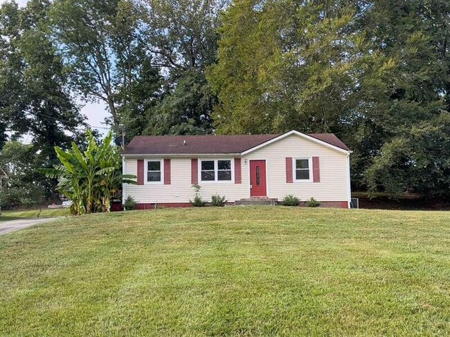 Building Photo - 808 Helton Dr Rental