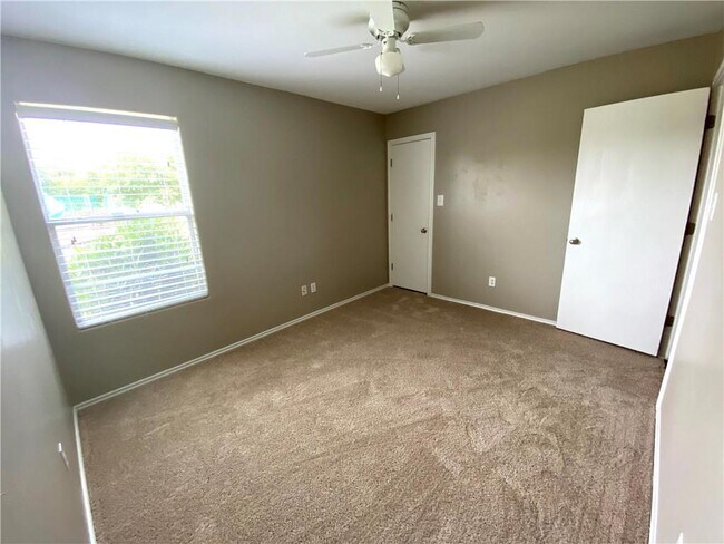 Photo - 12817 Chime Dr
