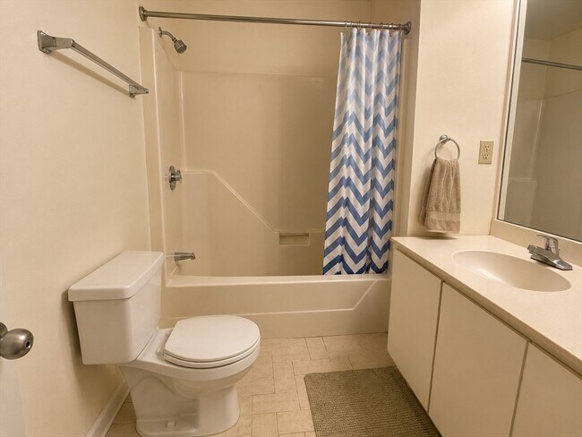 Photo - 84 Gainsborough St Unit 201w