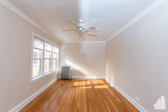 Photo - 4043 N Mozart St Unit 45.5-3E