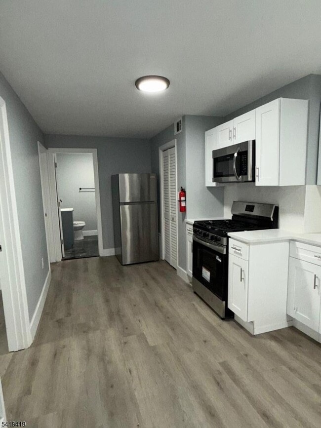 Photo - 23 1/2 Dr Martin Luther King Jr Blvd