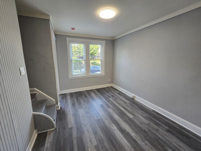 308 Clayton St