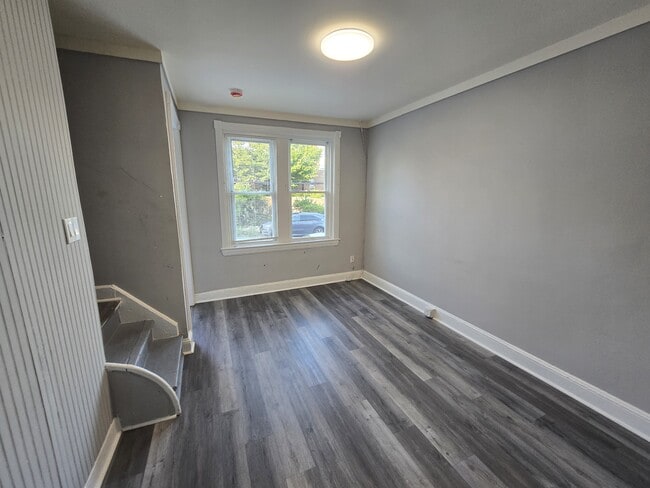 Photo - 308 Clayton St