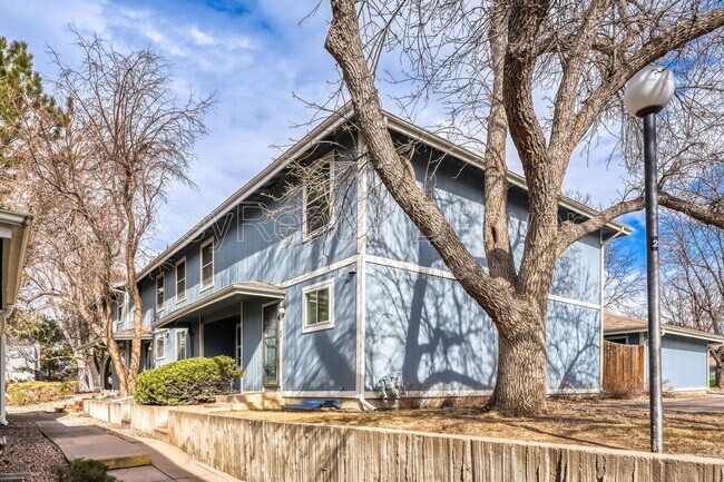 Photo - 11635 E Cedar Ave