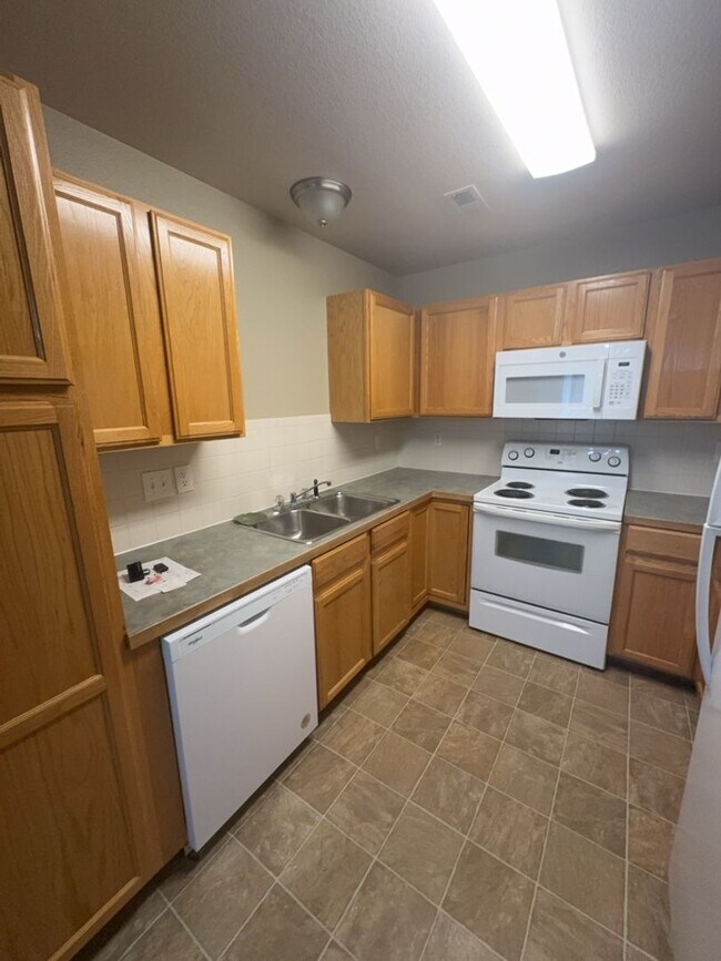 Photo - STUDENTS WELCOME! 3 Bed, 2 Bath Duplex in West Fort Collins close to Foothills