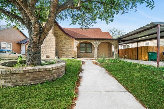 1519 Schley Ave