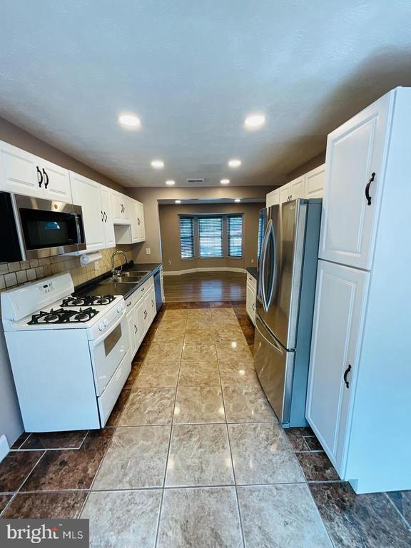 Photo - 404 Potomac Hills Dr