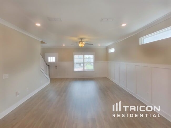 Photo - 1470 Cotillion Dr