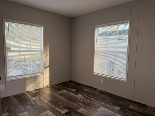 Photo - 1400 Banana Rd