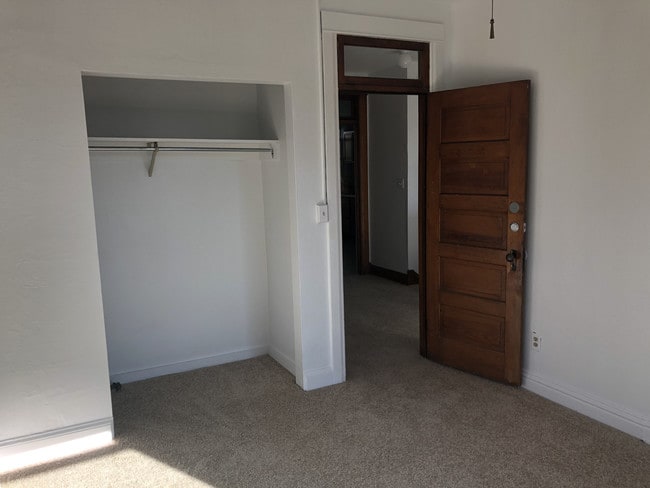 Photo - 516 S Sherman St Unit 2