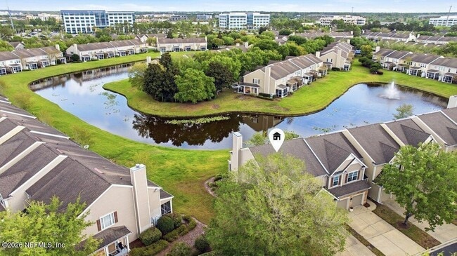 Photo - 11152 Castlemain Cir S