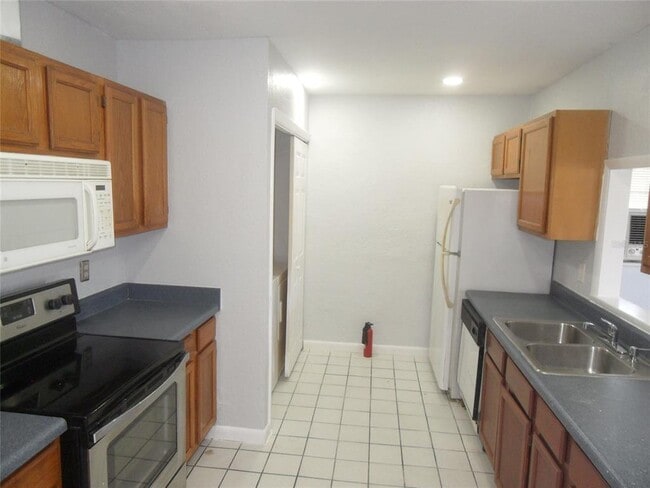 Photo - 5301 Andrus Ave