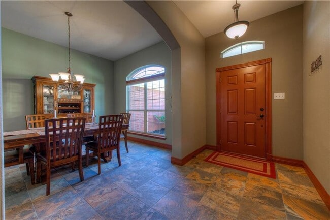 Photo - 2206 Brittway Ln