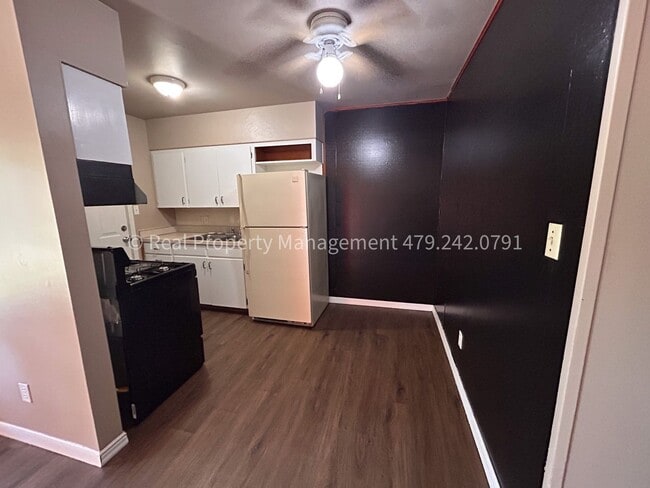 Photo - 2301 S V St Unidad Apt - 5