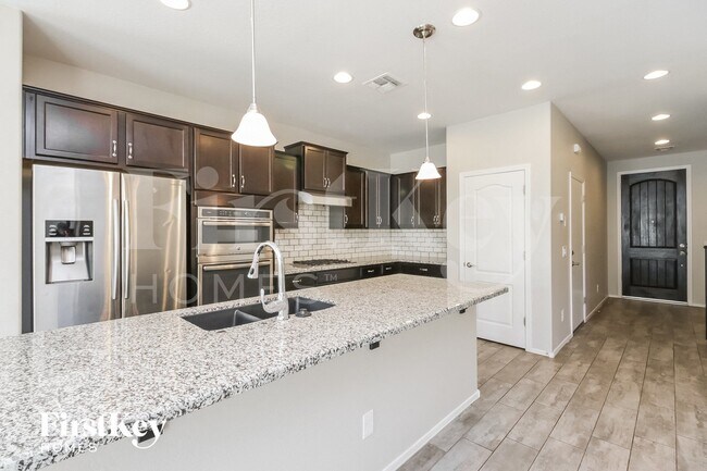 Photo - 707 E Blossom Rd