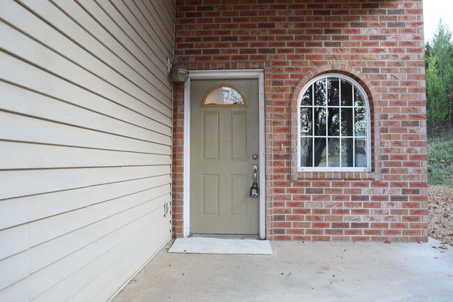 Photo - 149 Hickory Ridge Dr