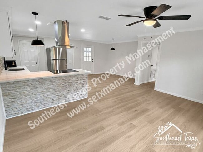 Photo - 5260 Landry Ln