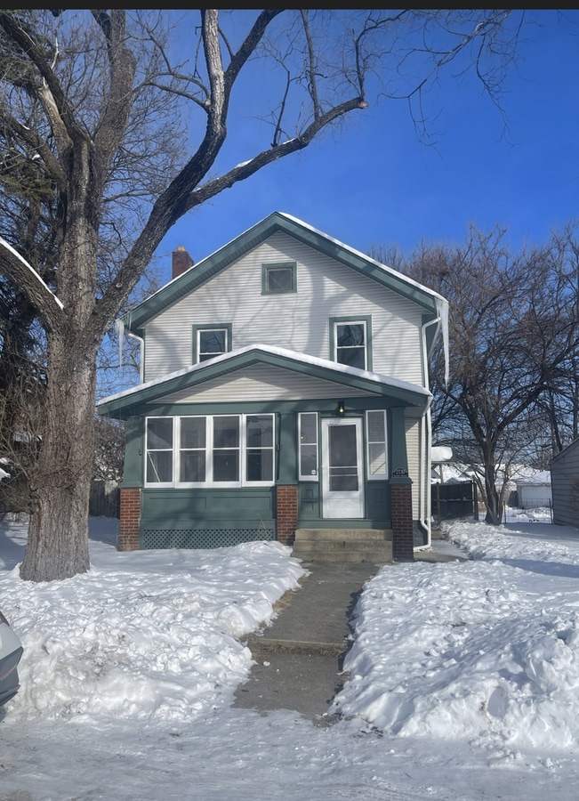 Photo - 2730 Elliott Ave