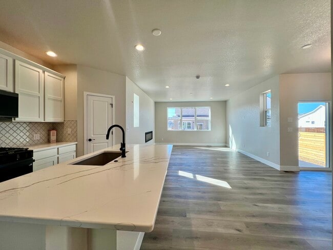 Photo - 4705 Whistler Dr