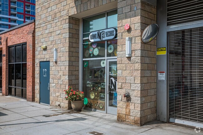 Suite Entrance - Element