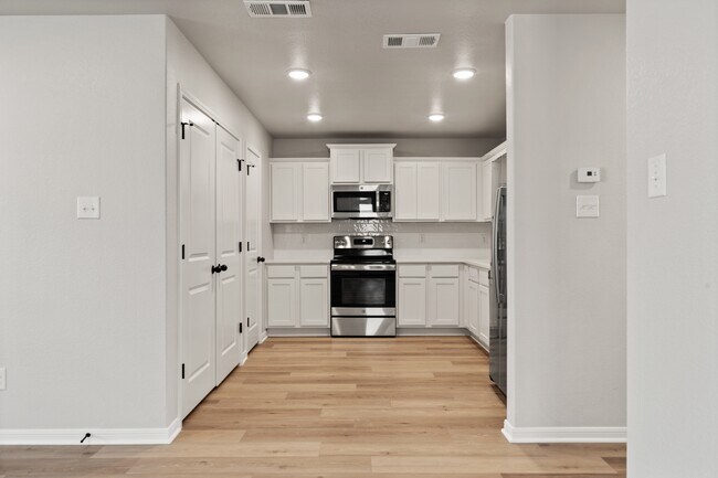 Photo - 3004 Wasilla Dr