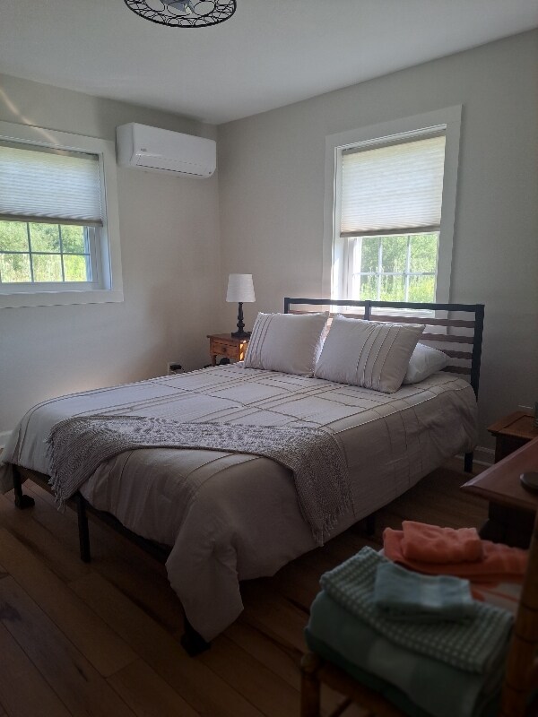 Photo - 386 White Store Rd