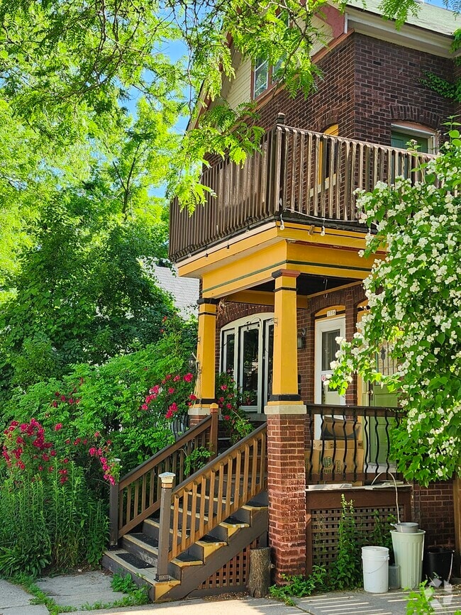 Building Photo - 1754 N Humboldt Ave Rental