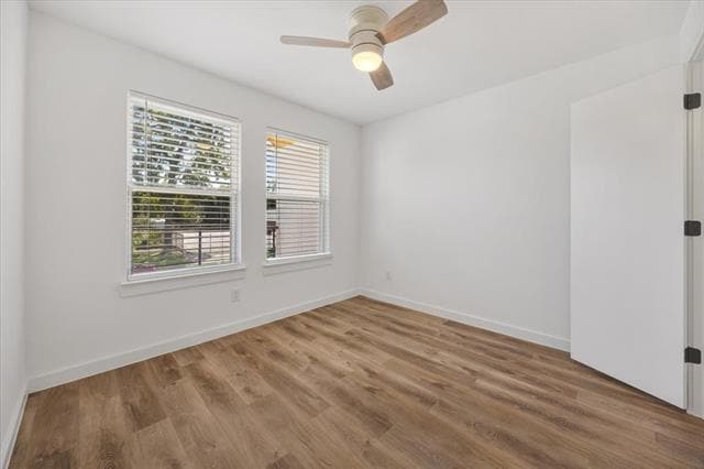 Photo - 2609 Warren Ave