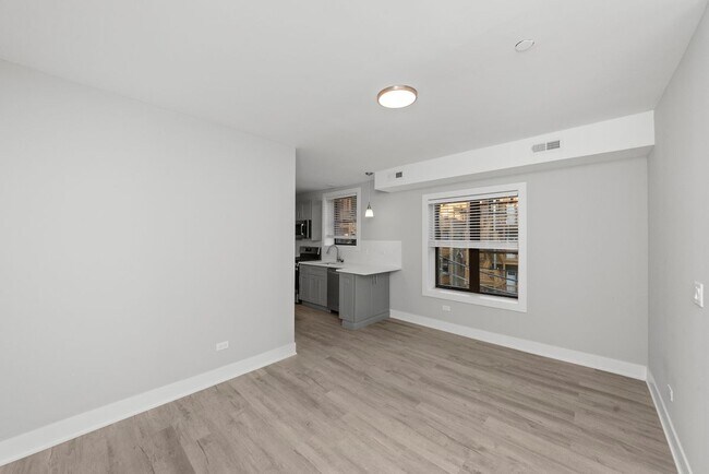 Photo - 1133 Oak Ave