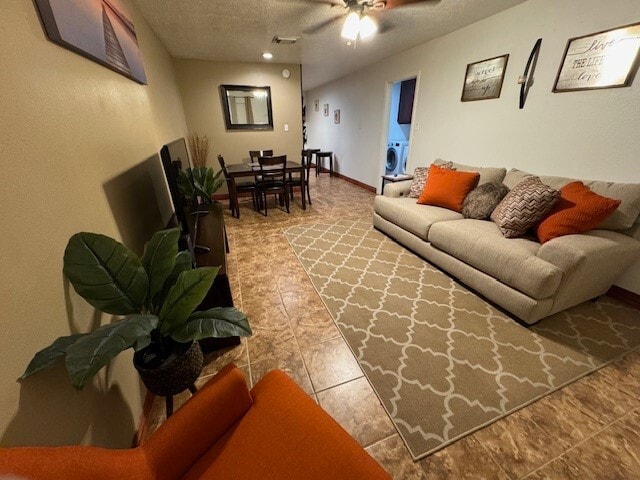 Photo - 8935 Dirby St