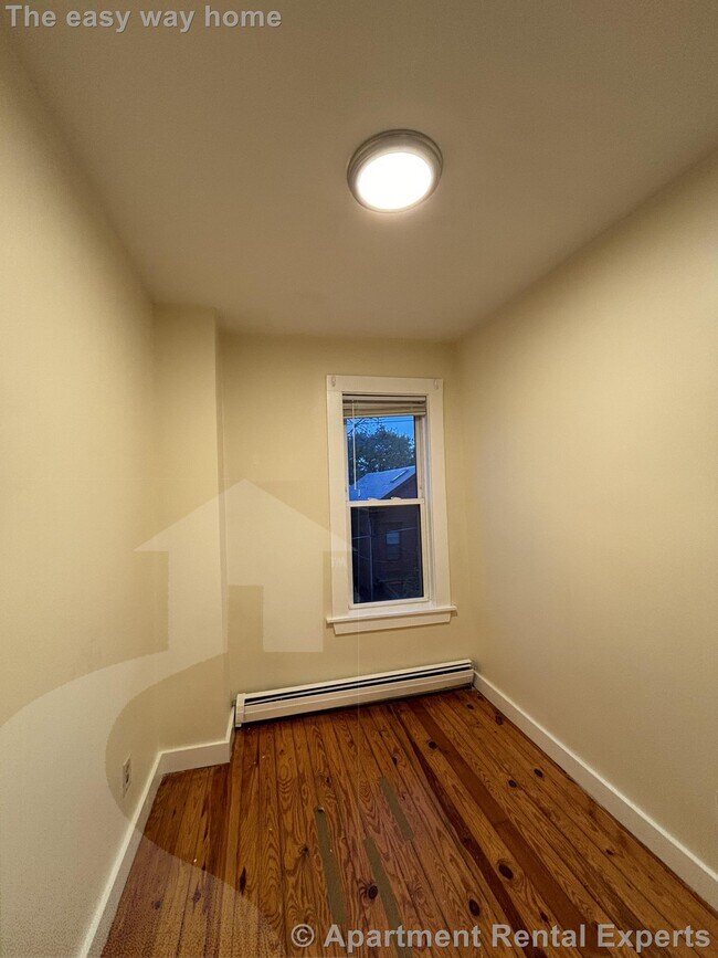 Photo - 66 Pleasant St Unidad #3