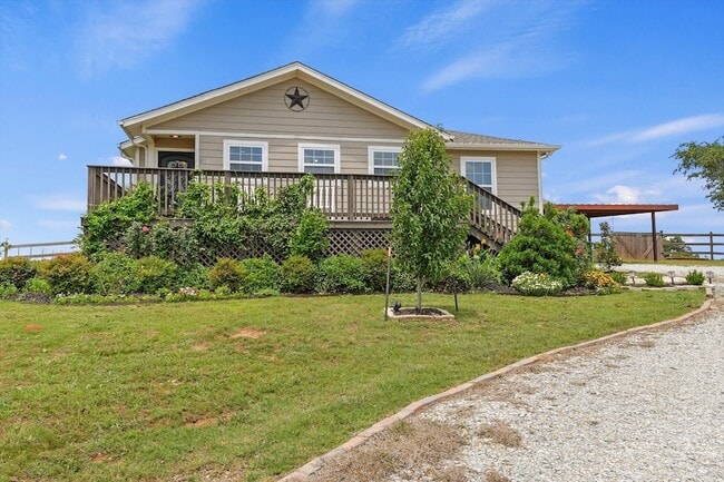 Building Photo - 153 McCrae Ln
