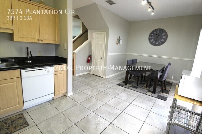 Photo - 7574 Plantation Cir