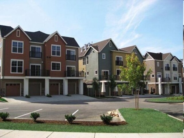 Photo - Broadstone Apartments