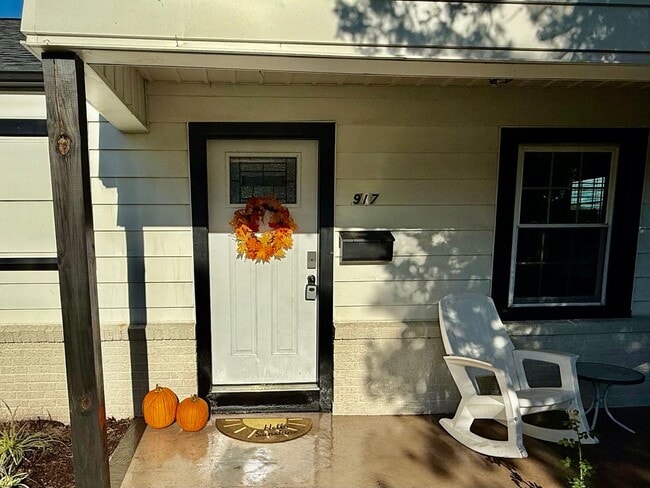 Photo - Your Perfect Retreat Awaits in Kingsport –...