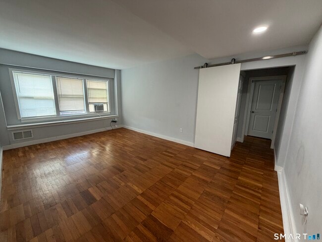 230 Farmington Ave Unit C5