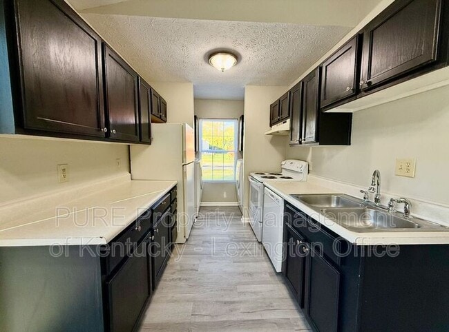 Photo - 222 Buffalo Trce