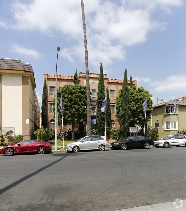 Photo - Sutton Place Apartments