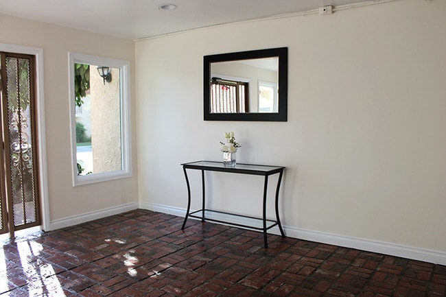 Photo - Somerset Place Apartments