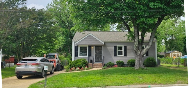 Photo - 112 Semple Rd House