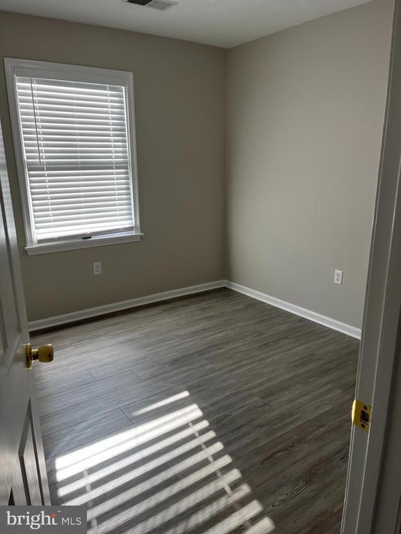 Photo - 162 S Marshall St