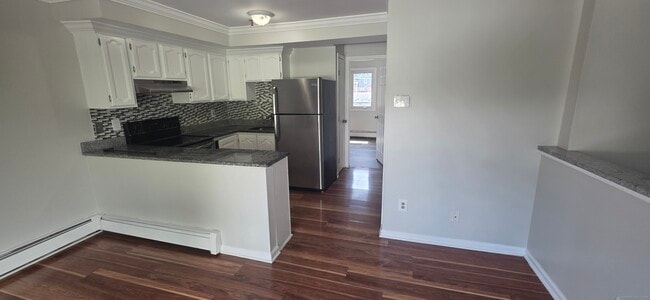 Photo - 678 Savin Ave Unit APT 2C