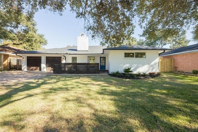 Building Photo - 10819 Oasis Dr Rental