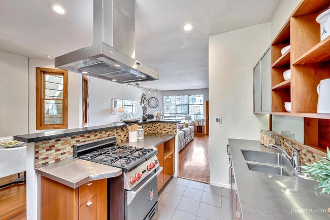 Photo - 17 Fresno St