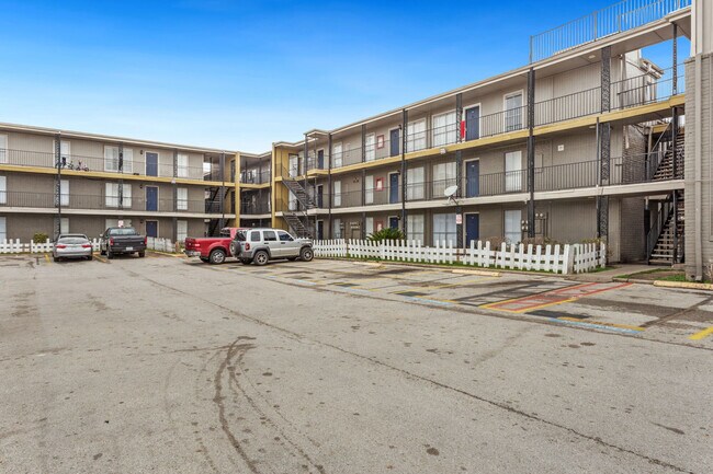 Photo - Westward Square