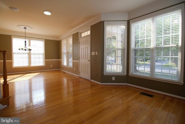 Photo - 40424 Milford Dr