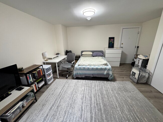 Photo - 16 Chester St Unit 2