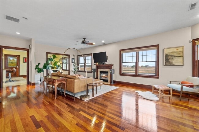 Photo - 42 Orchard St Unit 2