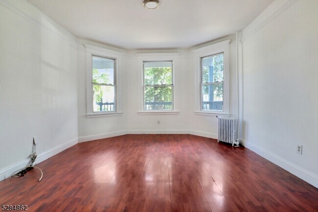 237 S Clinton St Unit 2