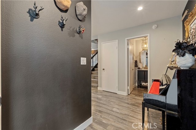 Photo - 18175 Andrea Cir N